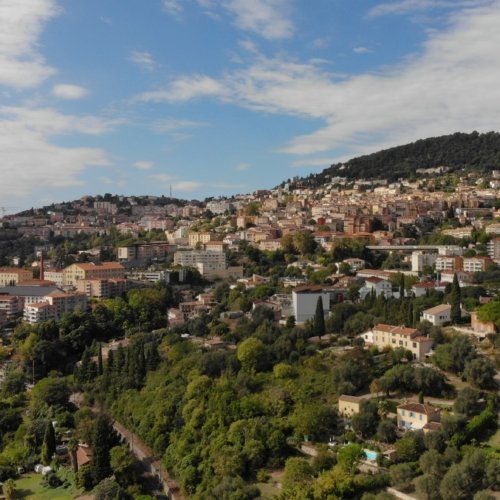 HOW DID GRASSE REALLY BECOME THE CAPITAL OF PERFUME?
